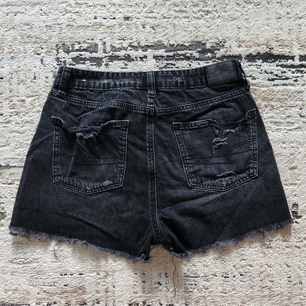 American Eagle Mom Short